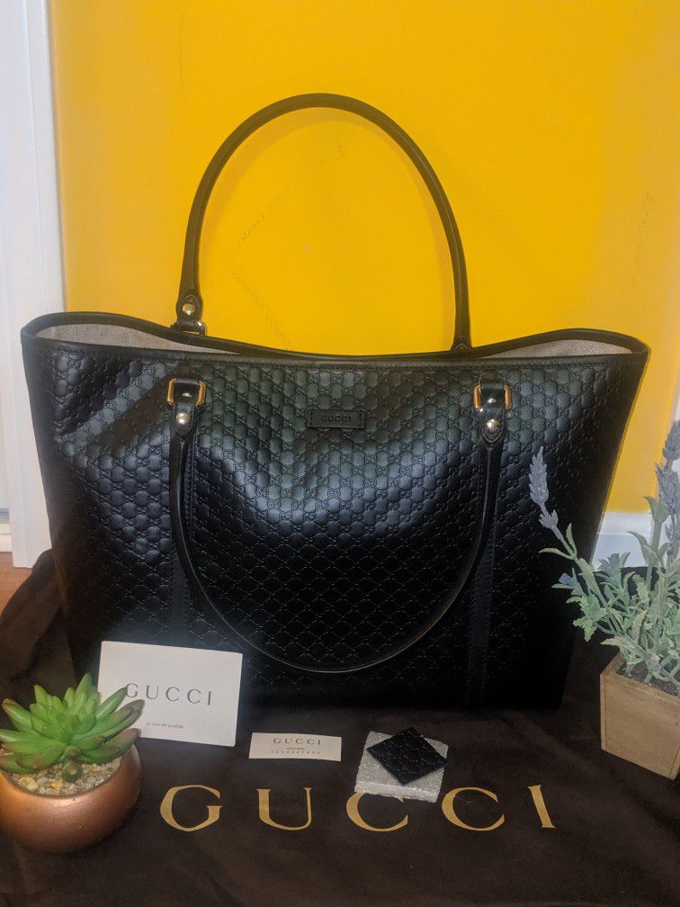 New Gucci 100% Authentic Black Leather Tote Bag
