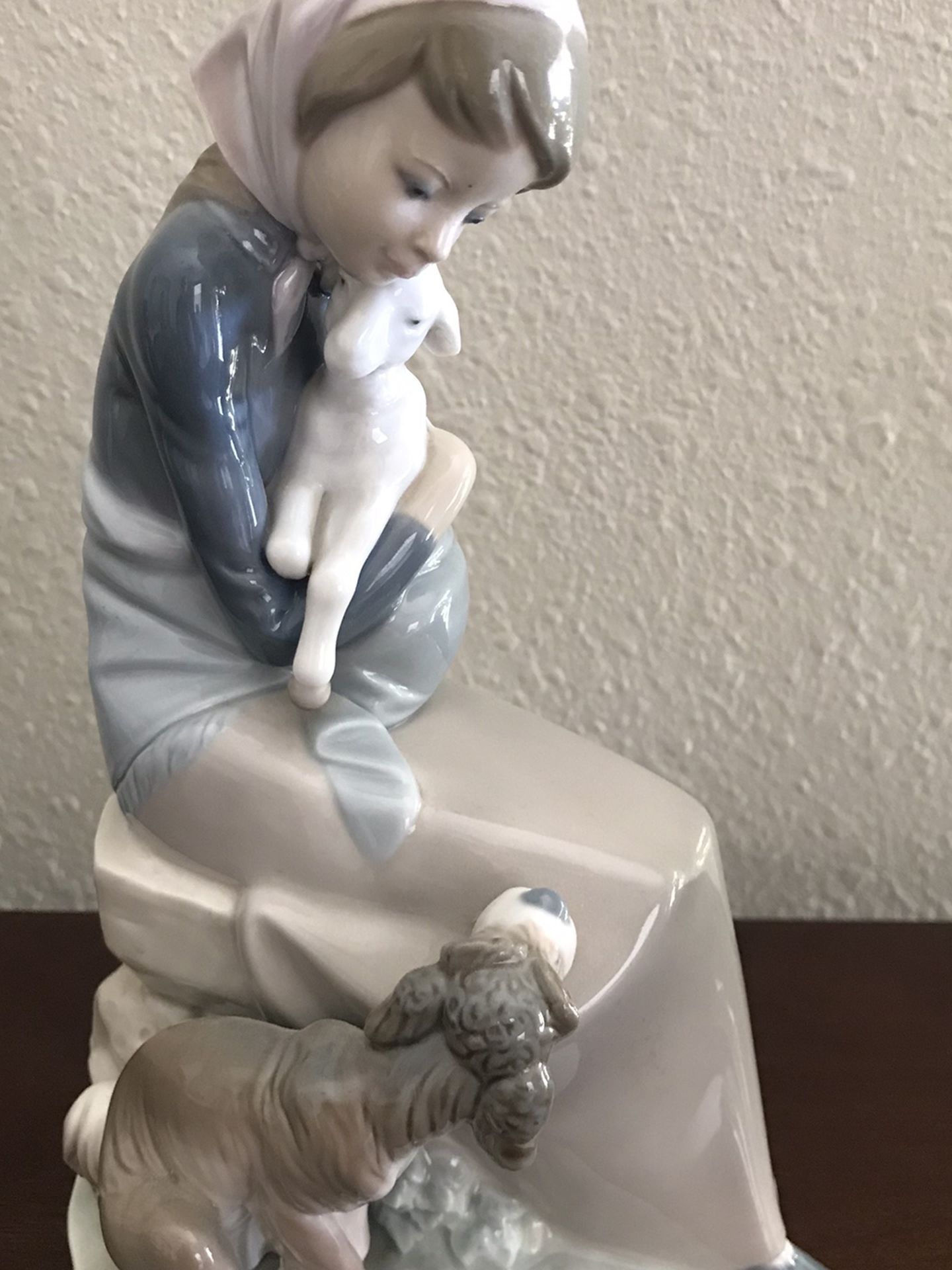 Lladro “Jealousy” Collectible Figurine #1278