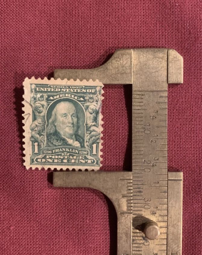 Vintage Ben Franklin 1 Cent Us Postage stamp 1902. Rare! Highly collectible!
