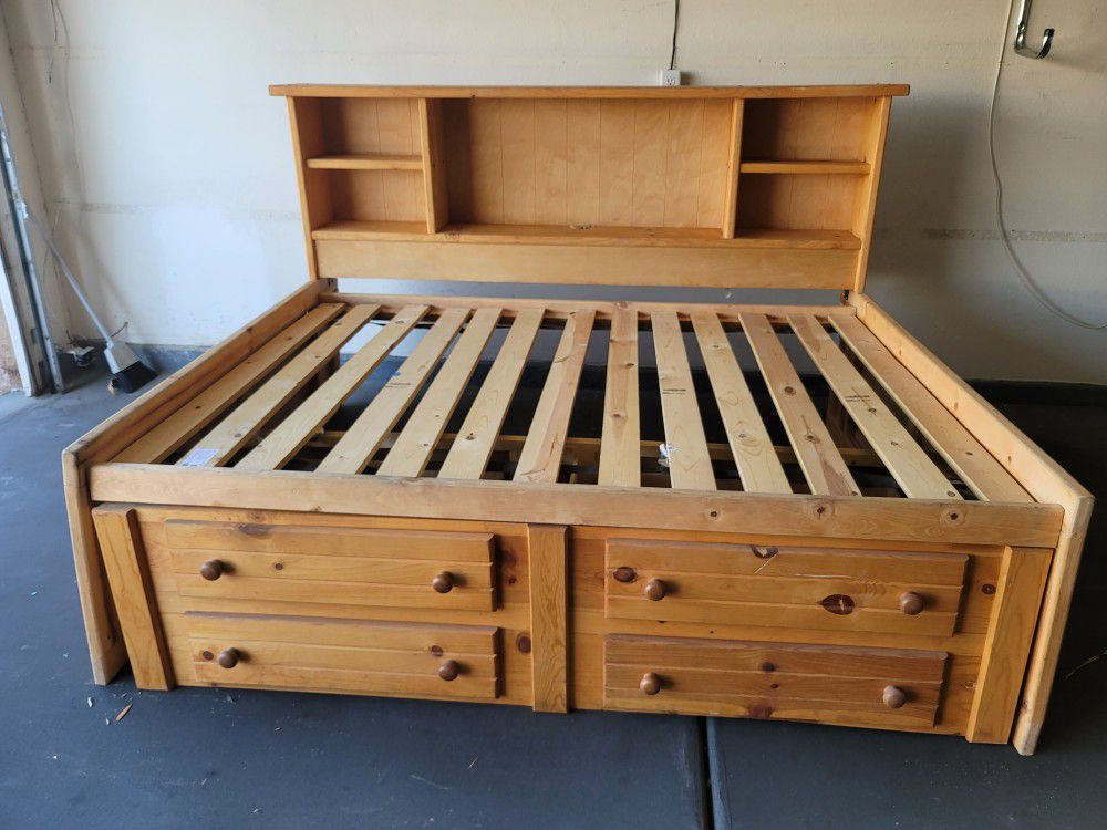  Bookcase Day Bed