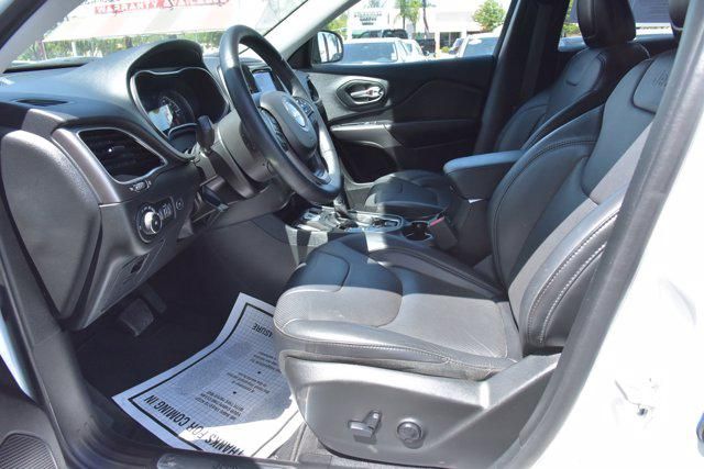 2019 Jeep Cherokee