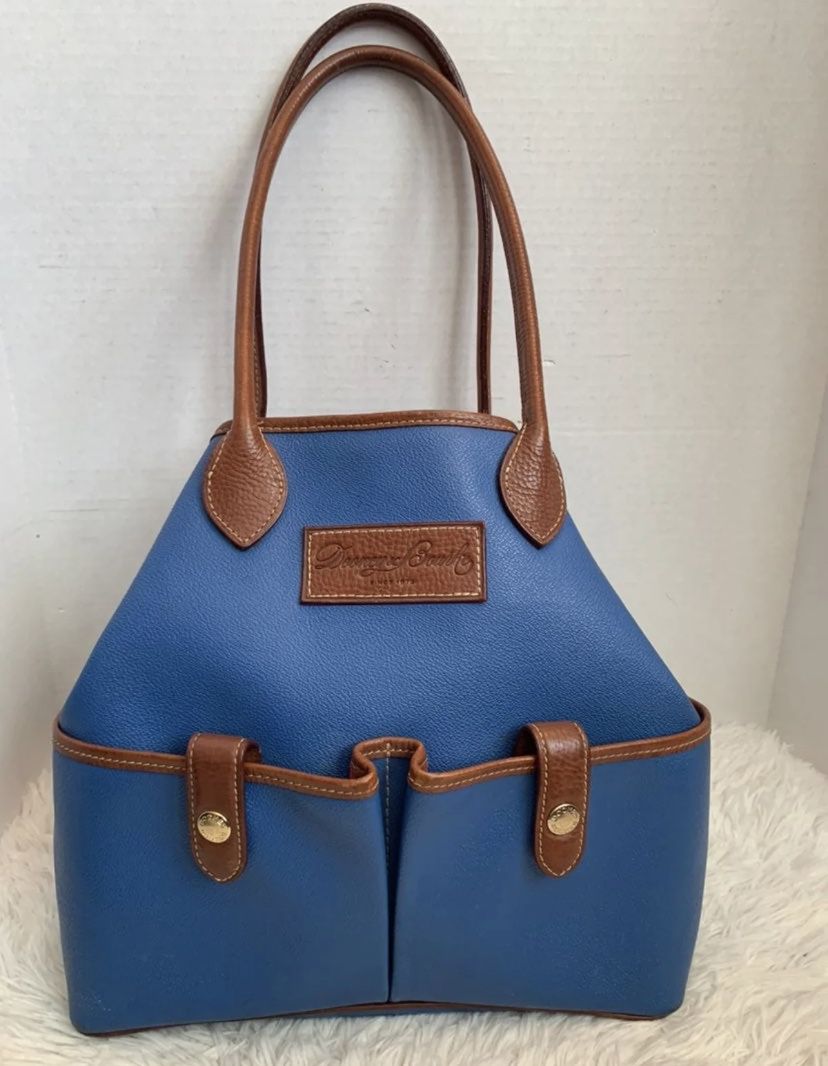 Dooney and Bourke Double Pocket Leather Tote Bag