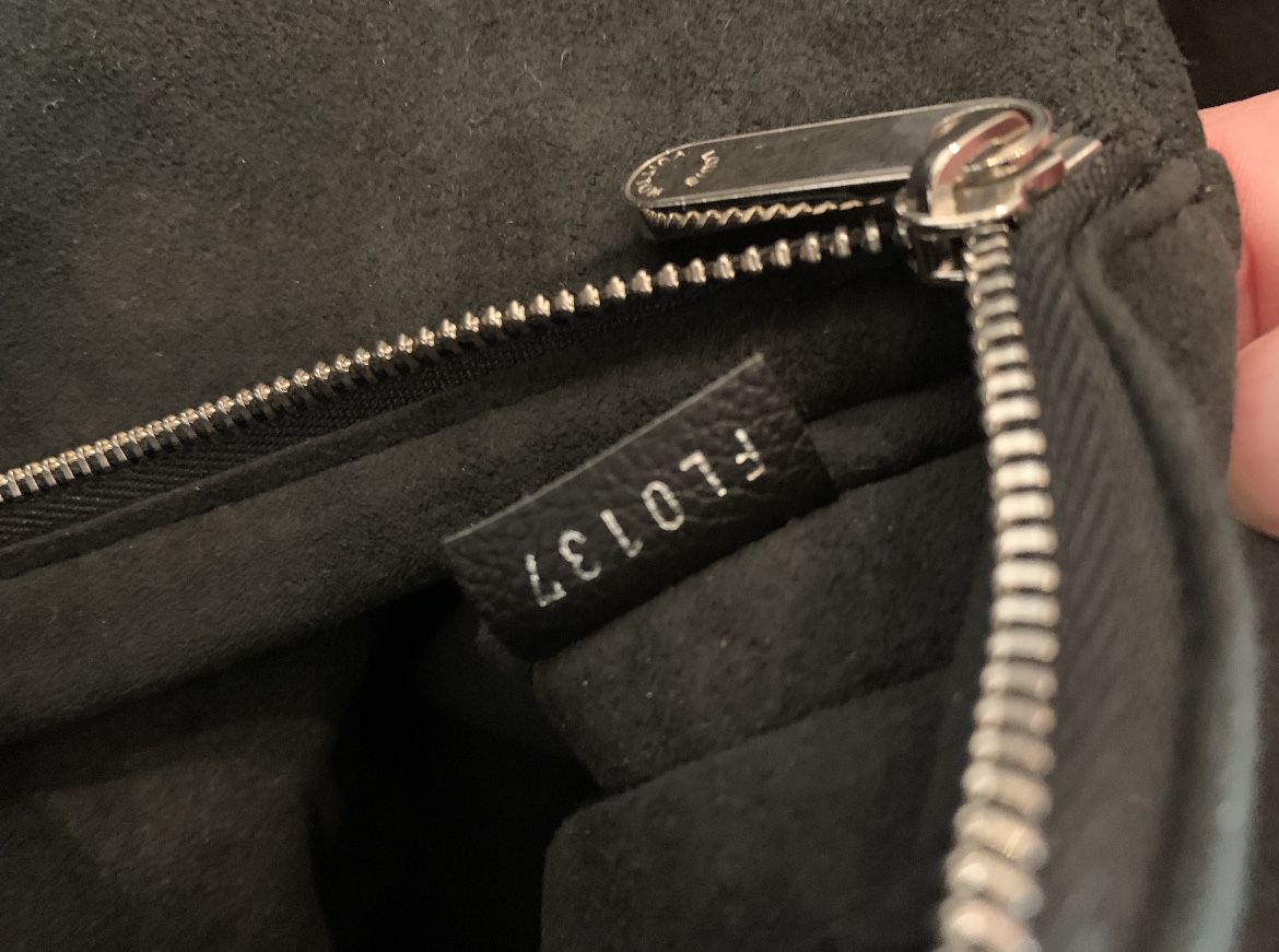Louis Vuitton Tote lockme cabas noir