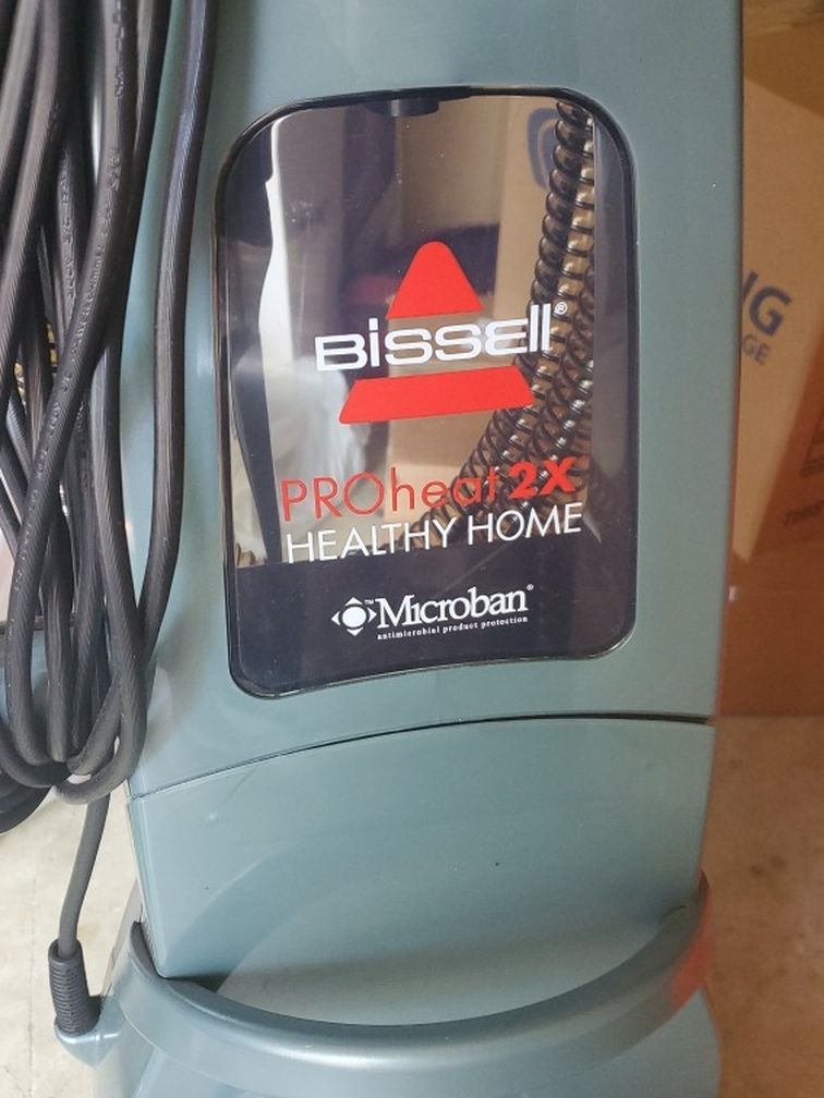 Almost brand new BISSELL PROheat 2x carpet Cleaner