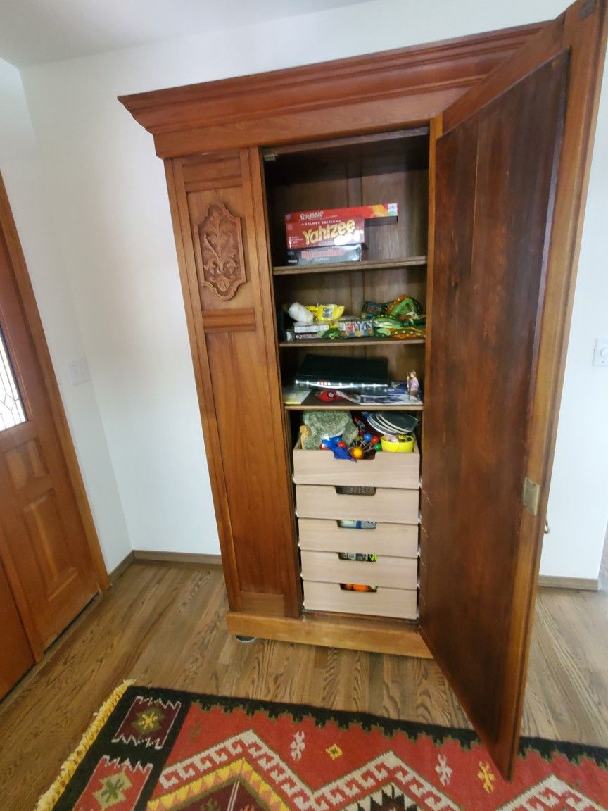 6'6" Armoire Antique (Free) Moving Has To Go