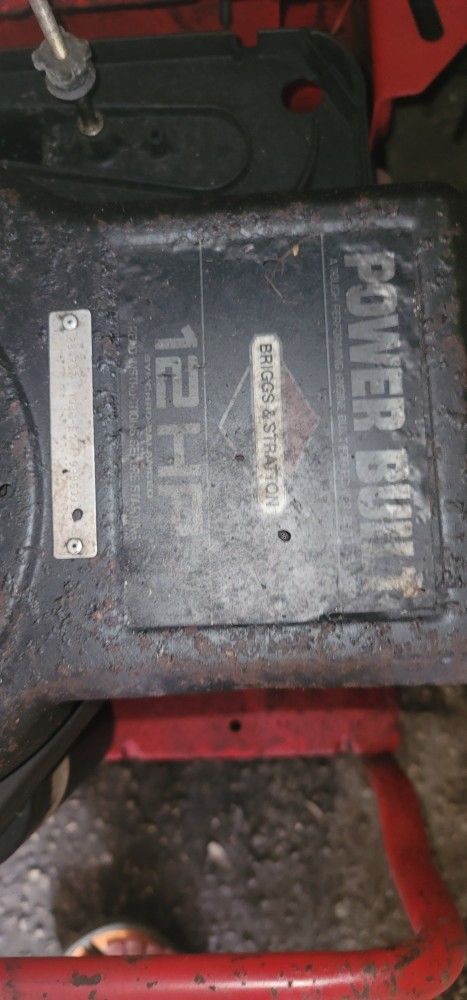 Snapper lawn mowers SR825