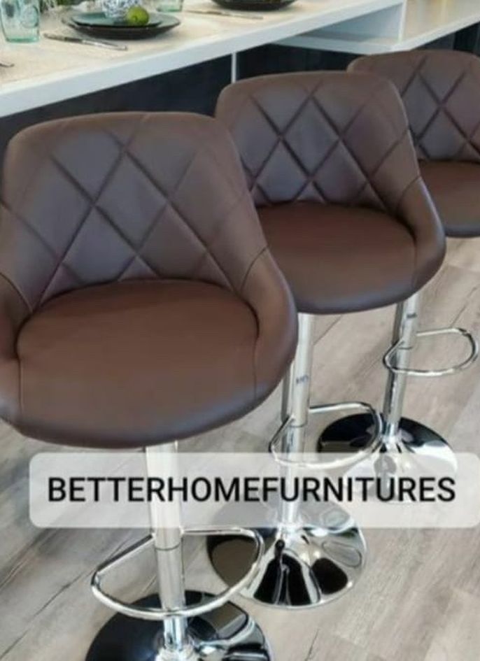 new bar stools set of 4 for 300