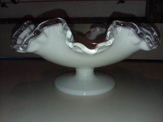Beautiful Fenton Milk Glass Pedestal Bowl  Thumbnail