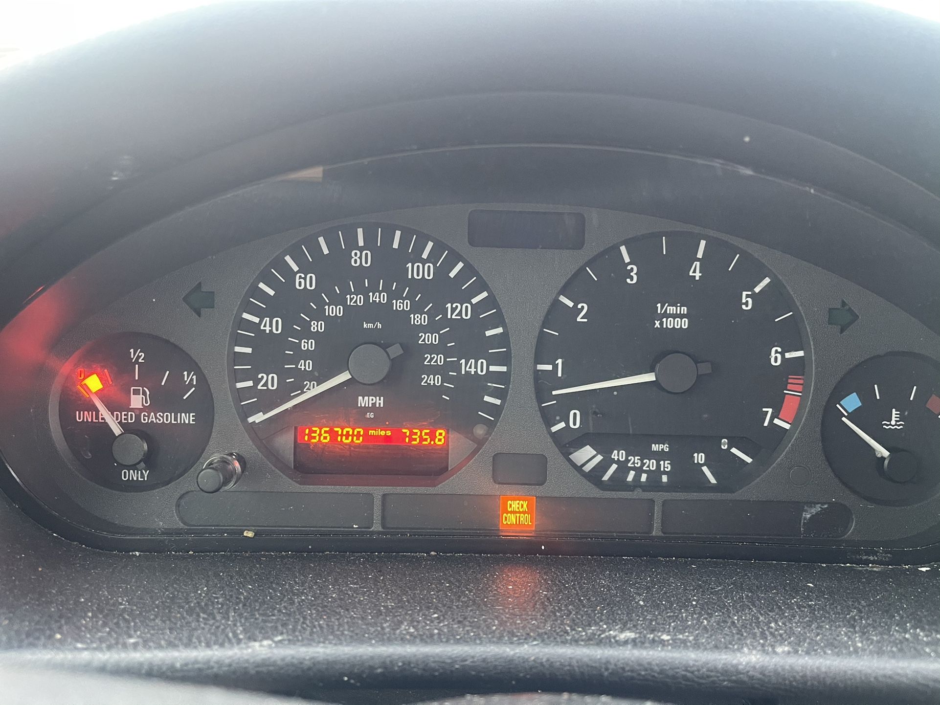 1996 BMW 328i