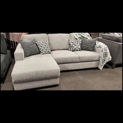 Small L shaped sofa sectional- high quality- solid frame- only $599 - delivery & pickup available Thumbnail