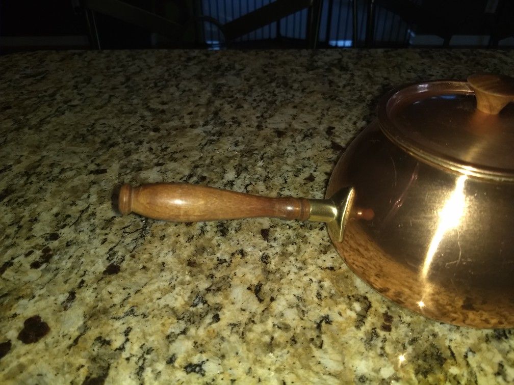 TAGUS COPPER POT