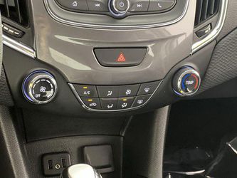 2019 Chevrolet Cruze Thumbnail