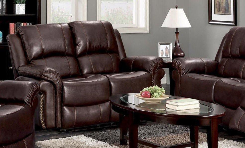 Do not delay your needs!!!GT Brown Reclining Loveseat. Next Day Delivery 🚛
