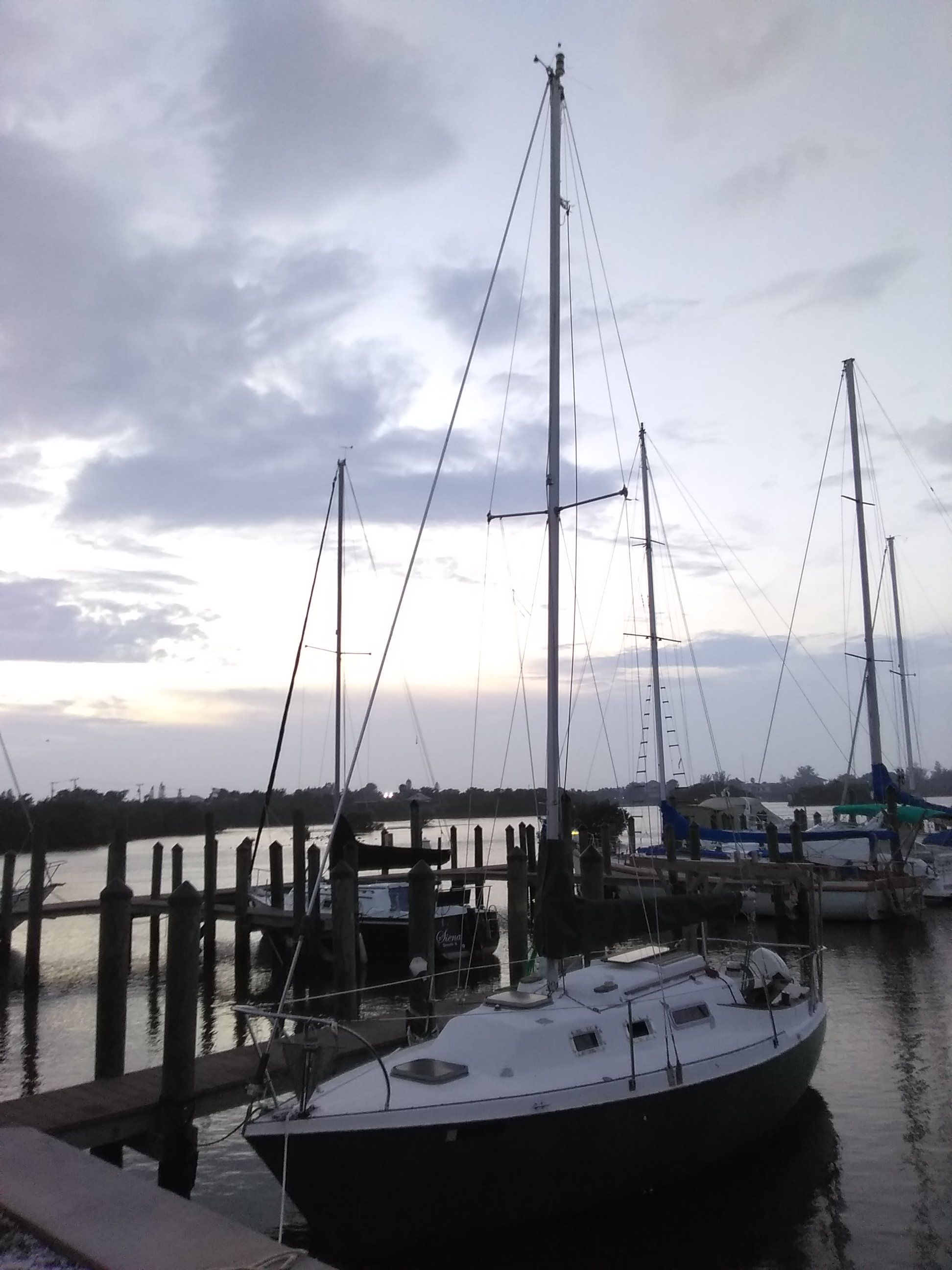 1978 seafarer 26 sailboat