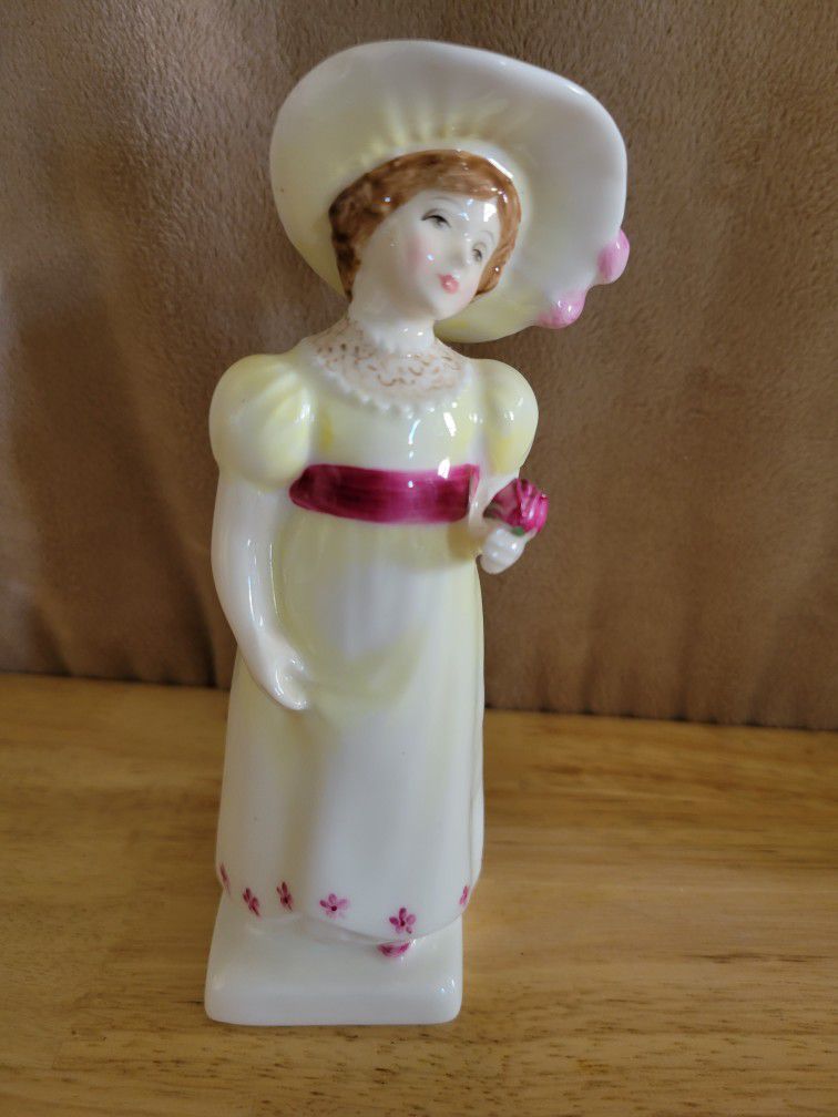 Royal Doulton porcelain figurine "Lori" Kate Greenaway flowers ribbon hat MINT