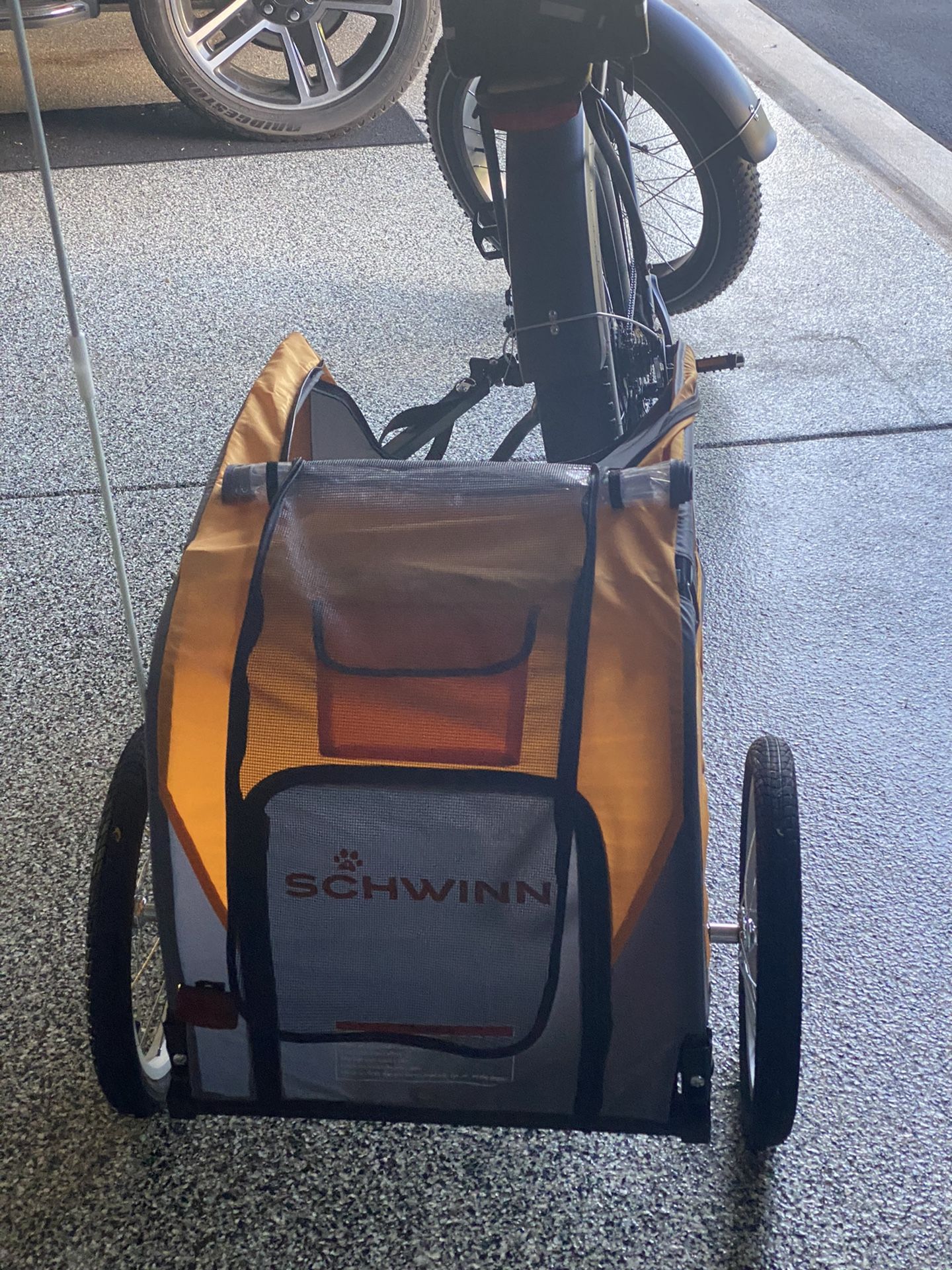 Schwinn Pet Bike Trailer