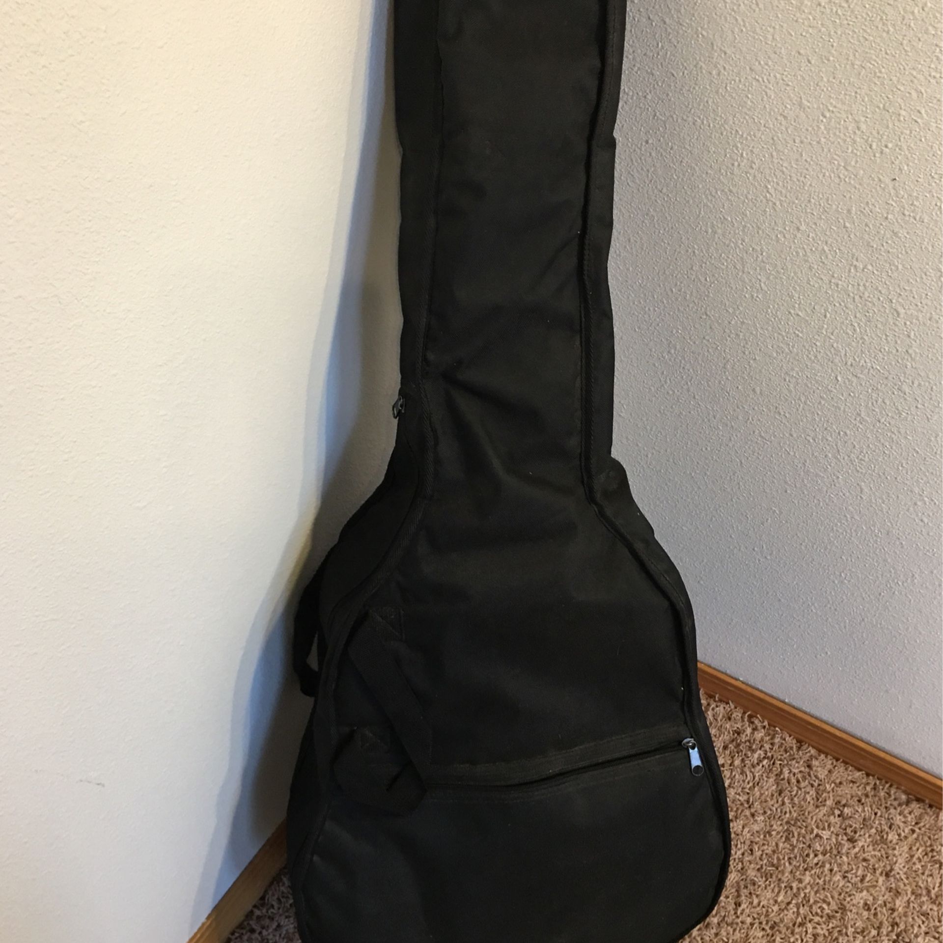 Abilene AF-006 3/4 Size 6 String Acoustic Guitar w/Gig Bag