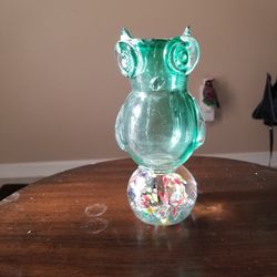 7" Owl Paperweight And Pen Holder Thumbnail