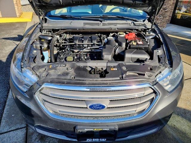 2016 Ford Taurus