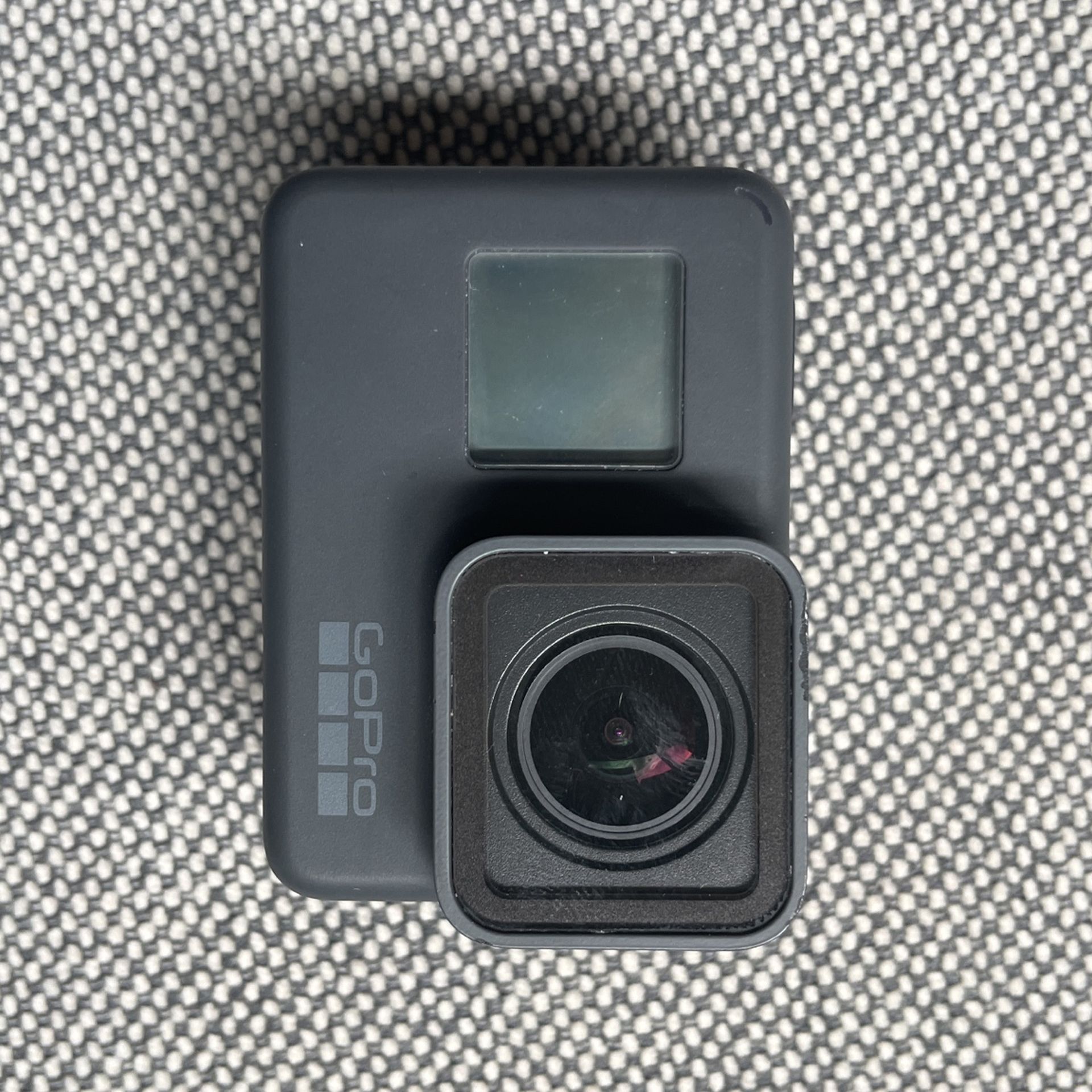 GoPro Hero 5 With Case And Selfi Tripod