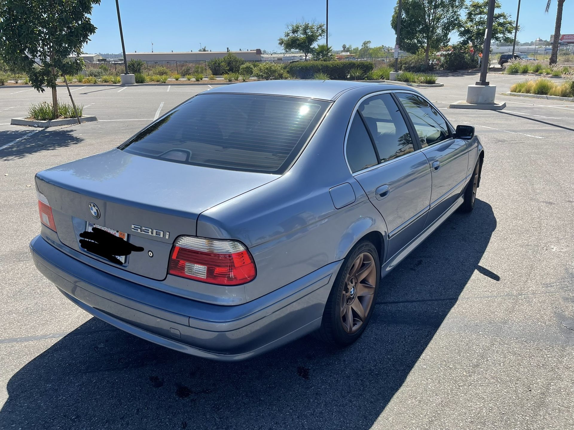 2002 BMW 530i