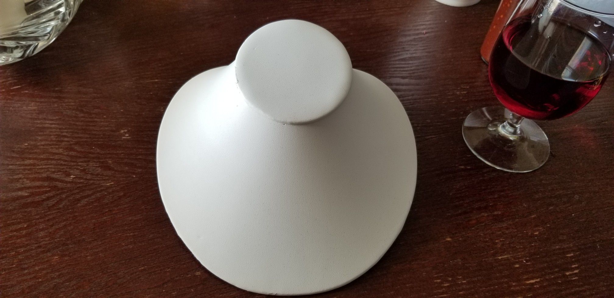 Necklace holder