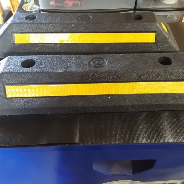 Parking Blocks Dually Chocks