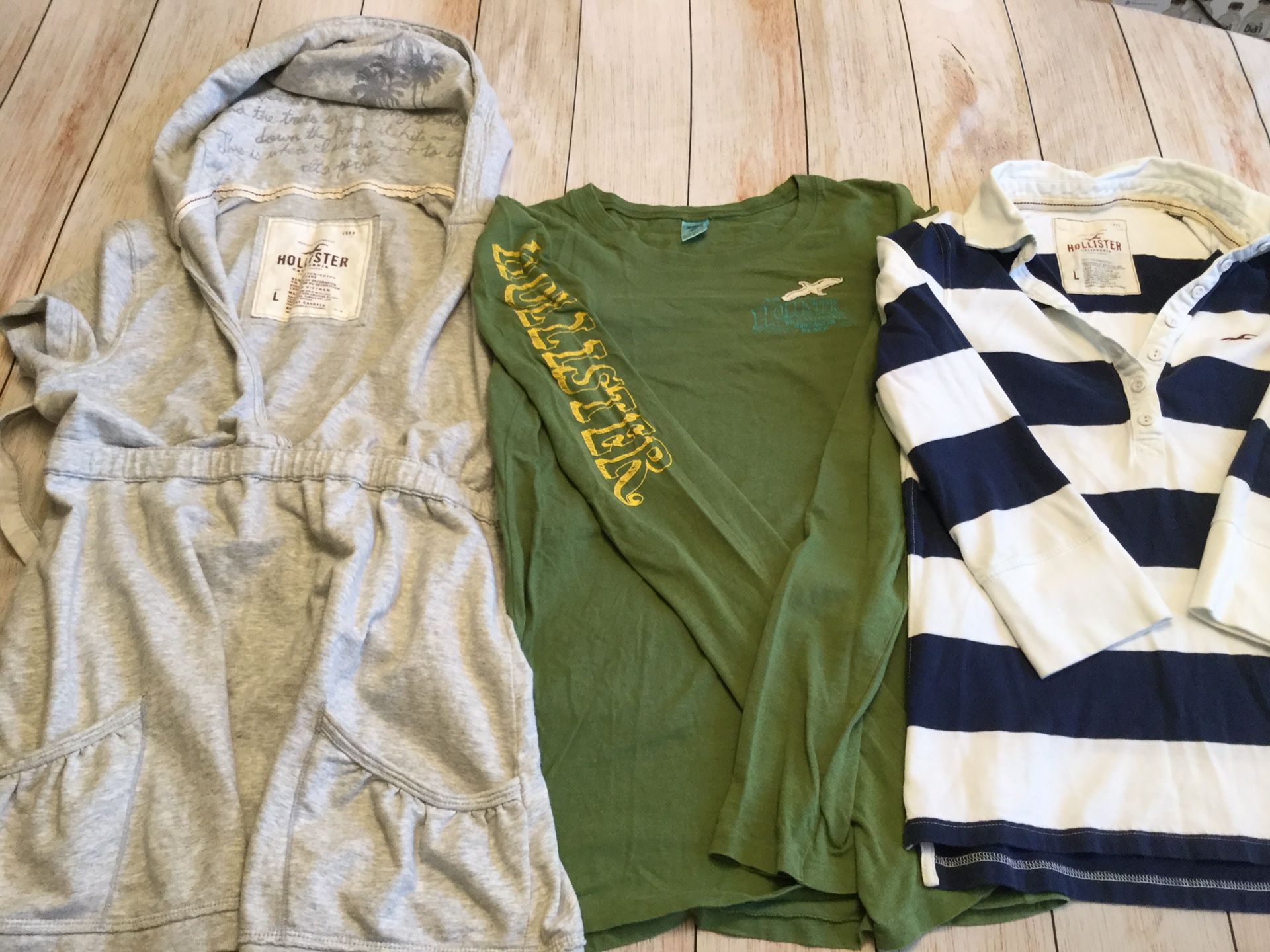 Hollister bundle — Lot of 3 - gray hoodie, green long sleeve & Navy/white stripe (Jr’s Lg)