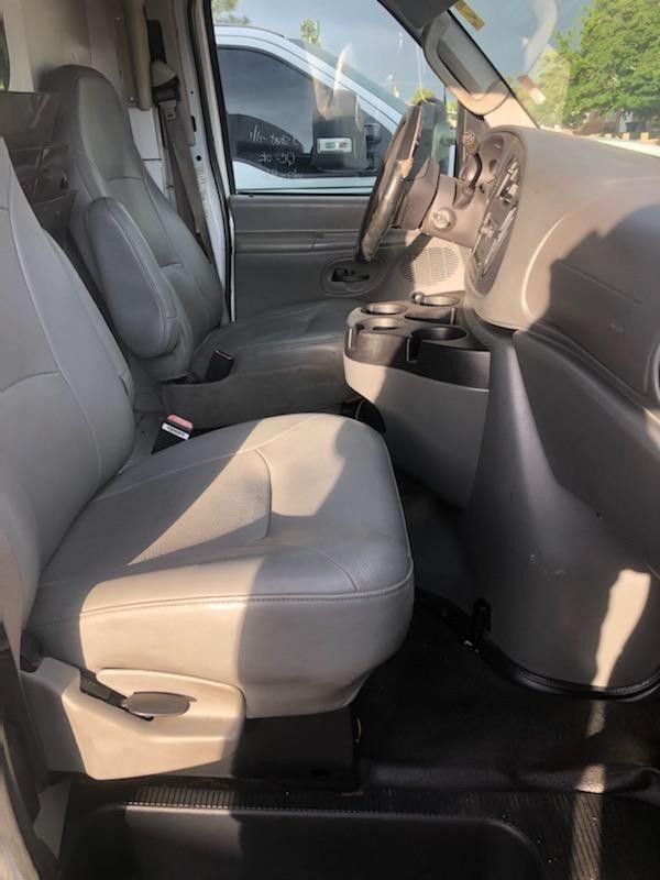 2006 Ford E-450
