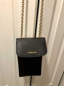 Calvin Klein Hailey Signature Chain Phone Carrier Crossbody Thumbnail