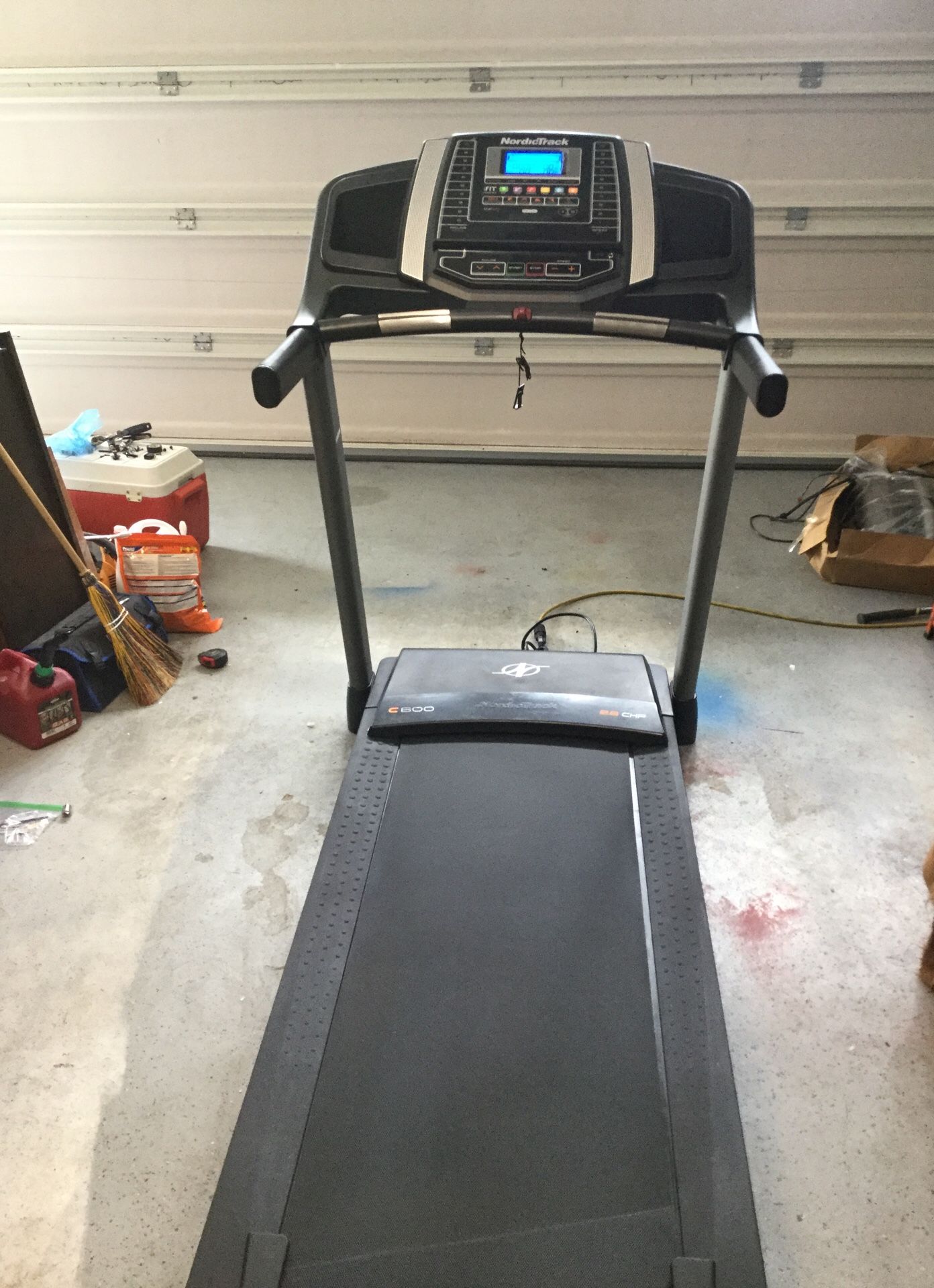 Nordictrack C600 treadmill, new for Sale in Des Moines, WA OfferUp