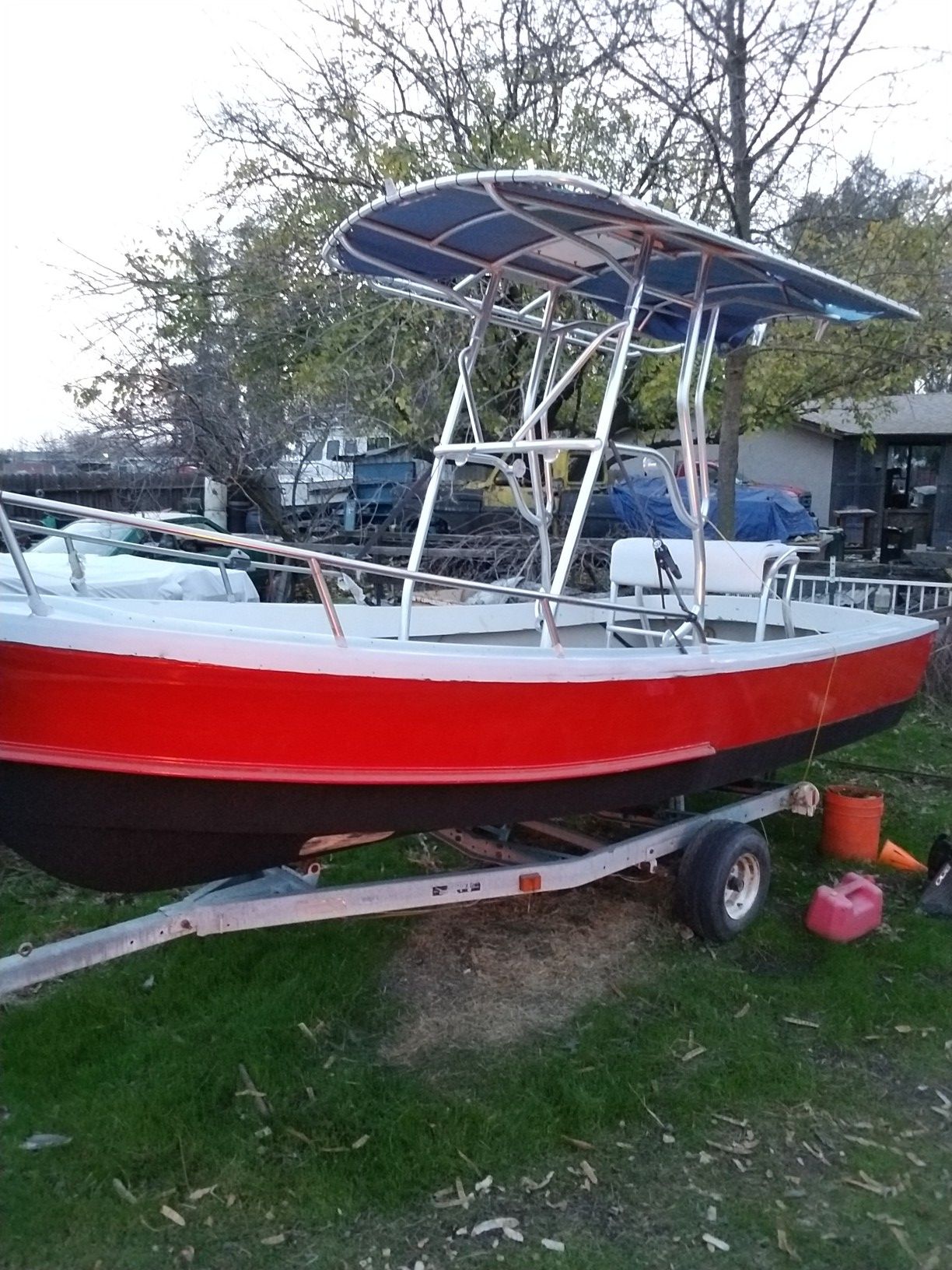 OPEN FISH CENTER CONSOLE SHAMROCK FISHING BOAT