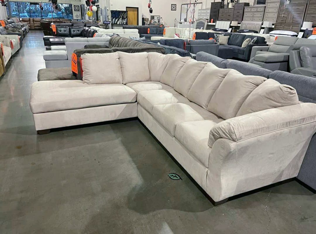 $39 Down Payment ❗️ Darcy Stone RAF Sectional