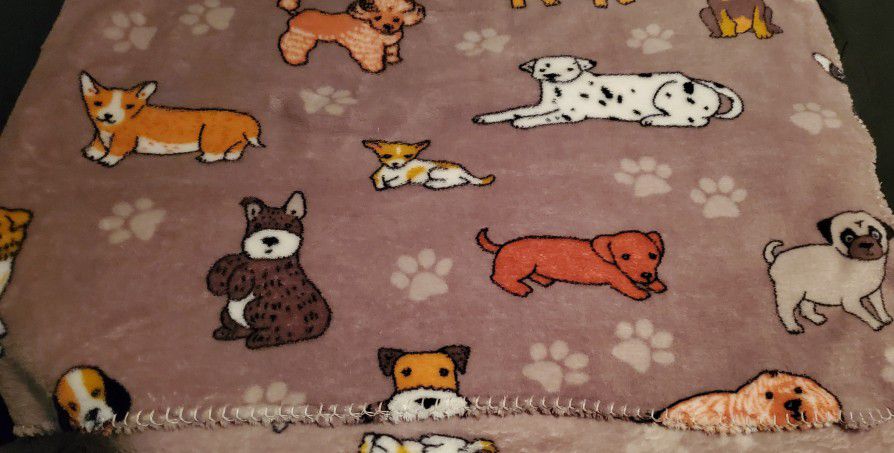 Doggy Pattern Lap Blanket