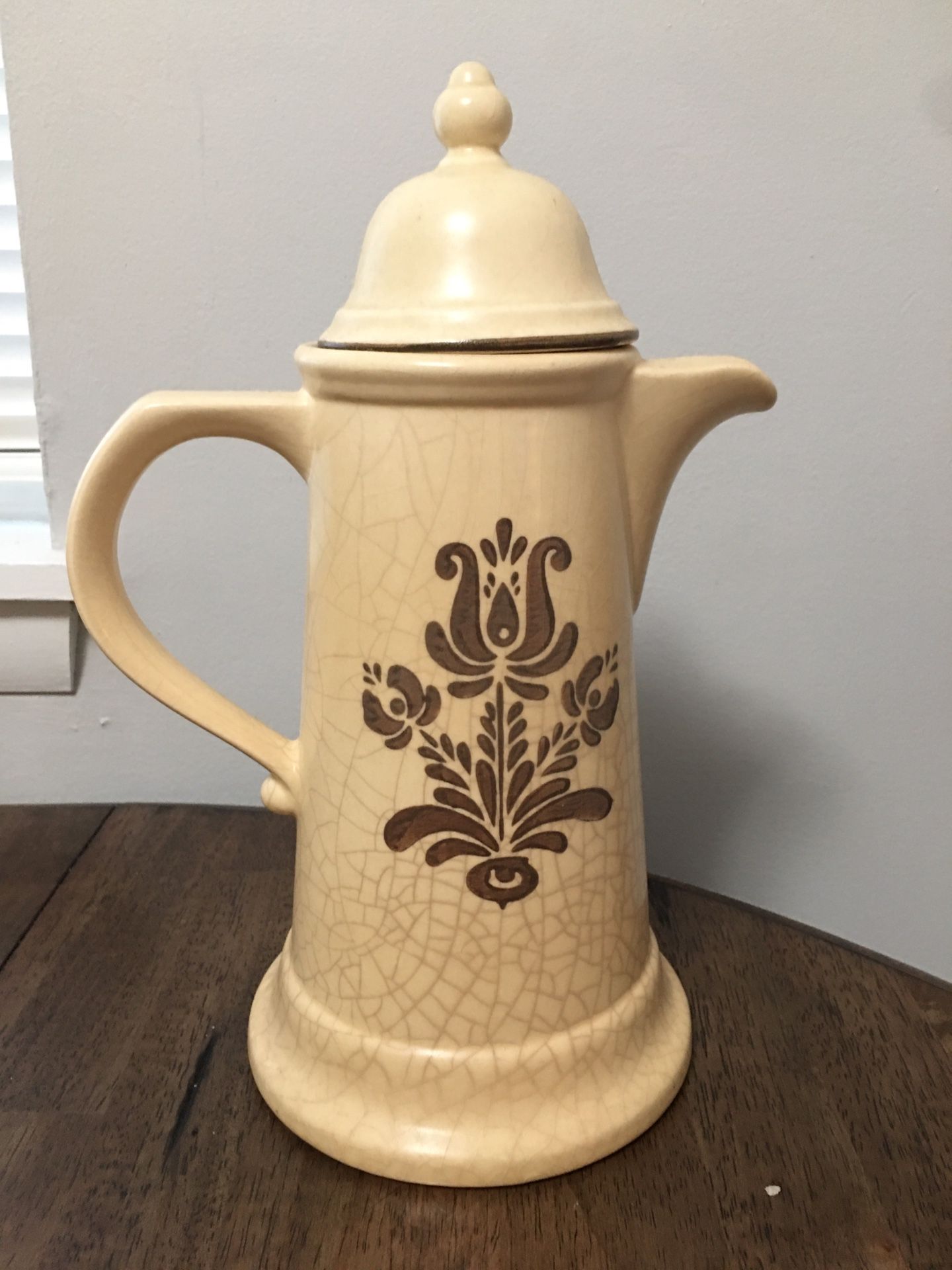 Pfaltzgraff Collectible Village Dinnerware