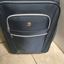 Brand New Swiss Made Rolling Soft Side Suit Case Thumbnail