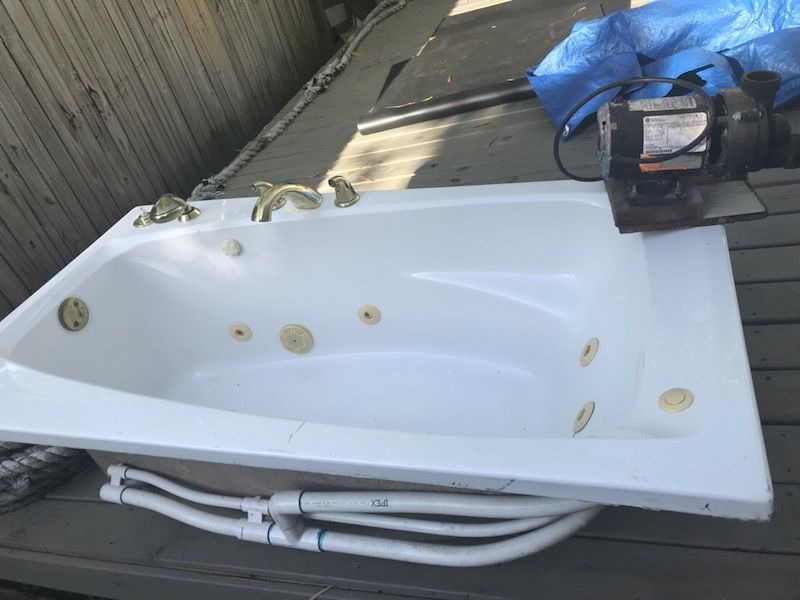 Jacuzzi tub for sale comes already plumbed with electric and motor