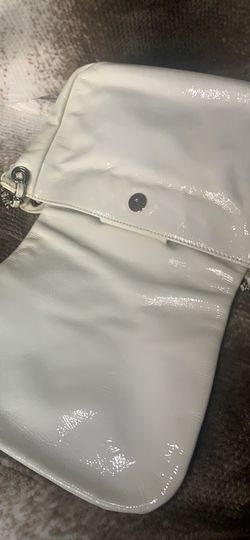 Chanel Luxe Ligne White Paten Leather Flap Thumbnail