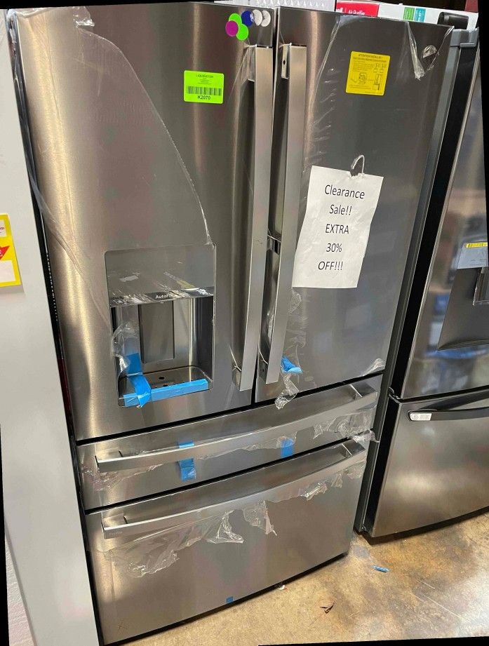 GE PVD28BYNFS Profile Smart 27.9-cu ft 4-Door French Door Refrigerator