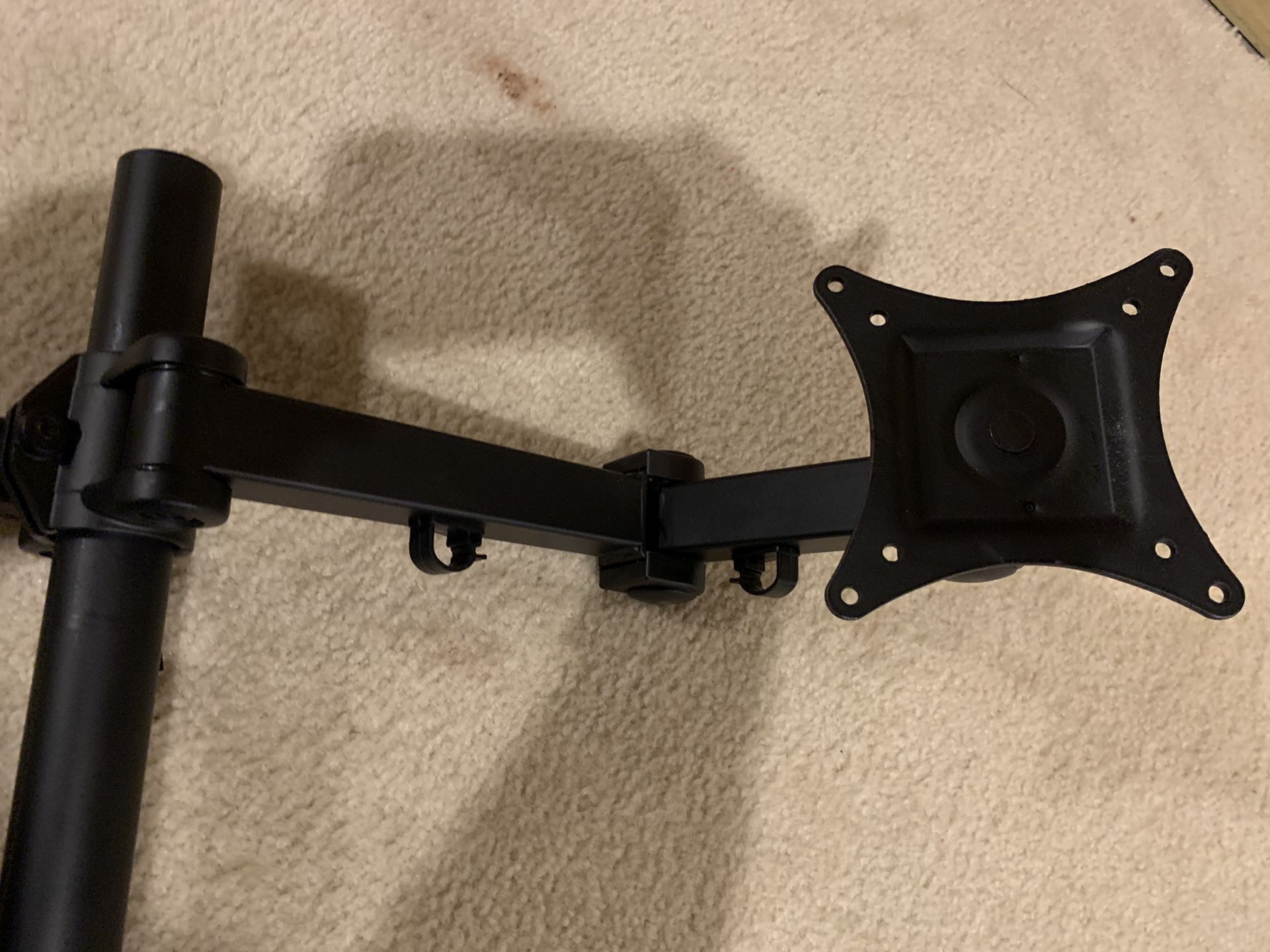 Dual Monitor Arm