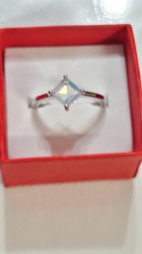 Shipping only! Princess cut Moonstone work Ring size 7
