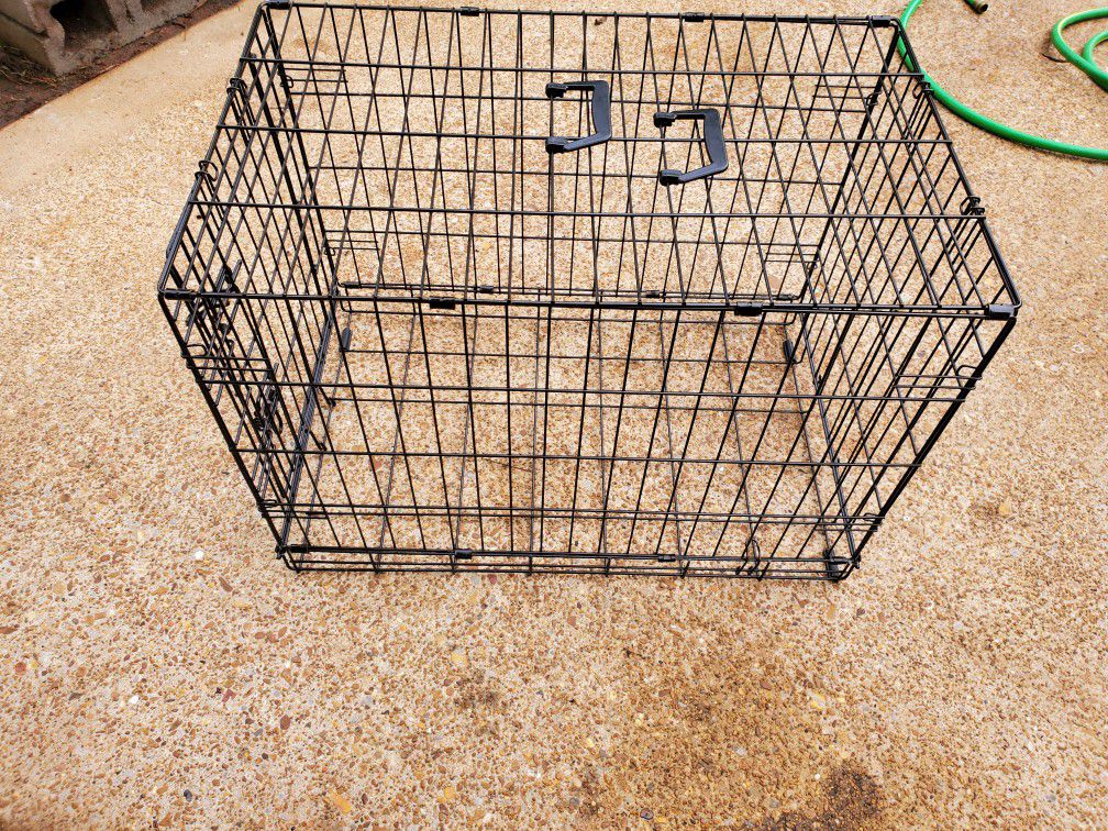 Small- medium size dog crate