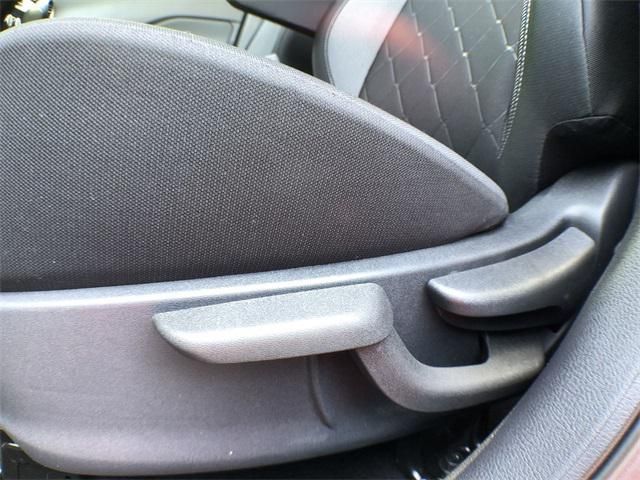 2020 Nissan Kicks