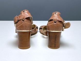 Stuart Weitzman Strappy  Sandals Size 9  Thumbnail