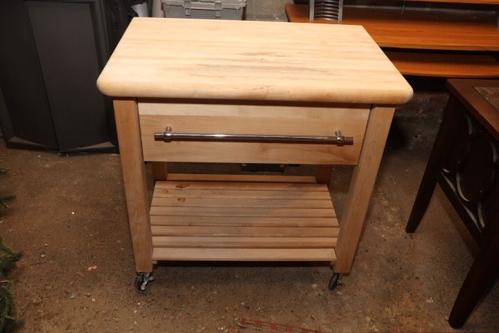 Sturdy Wooden Cart W/Extendable Leaf