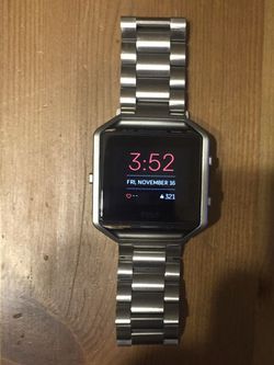 New in Box Fitbit Blaze Fitness Smart Watch with New Leather and Polymer Watch Ban Thumbnail