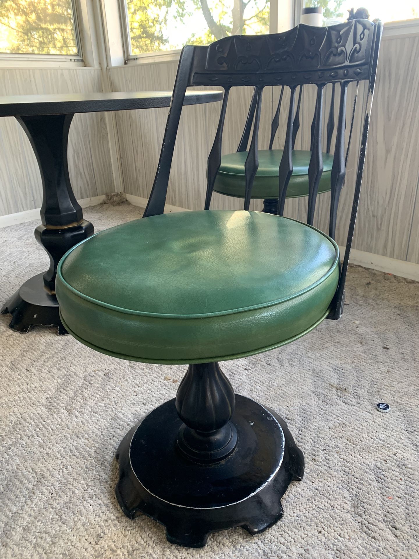 1960’s Kessler Cast Aluminum Base Lounge Table/ Chairs