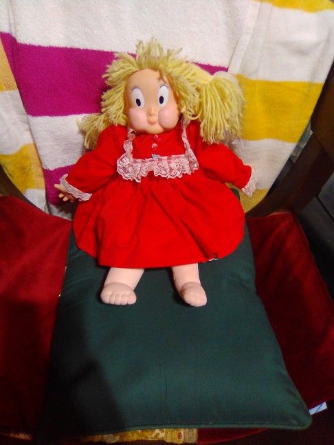 1985 Susie Moppet Talking Doll