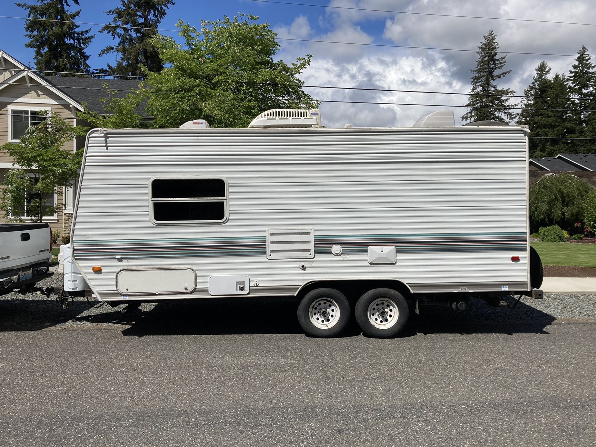 2005 aljo travel trailer