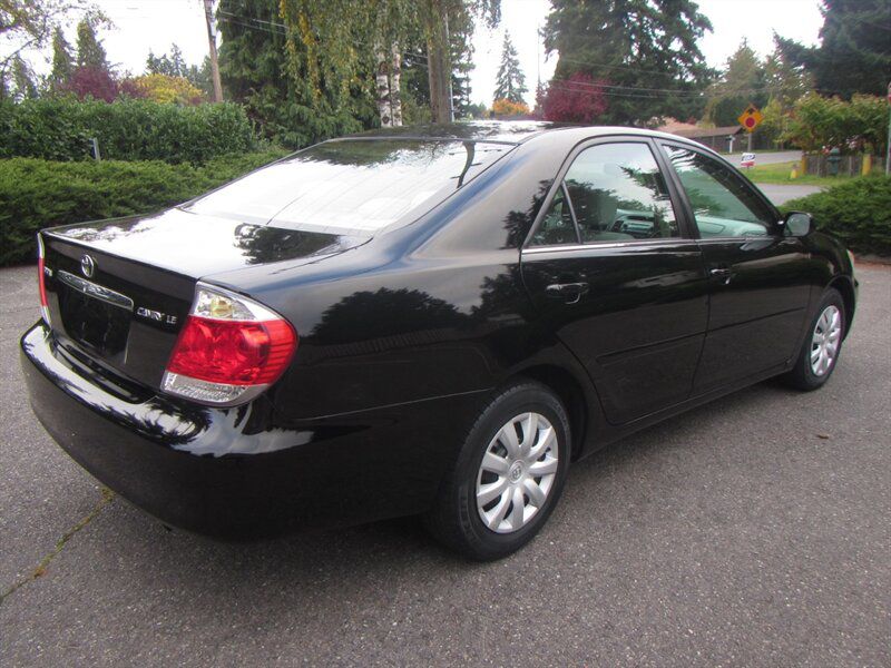 2005 Toyota Camry LE for Sale in Shoreline, WA - OfferUp